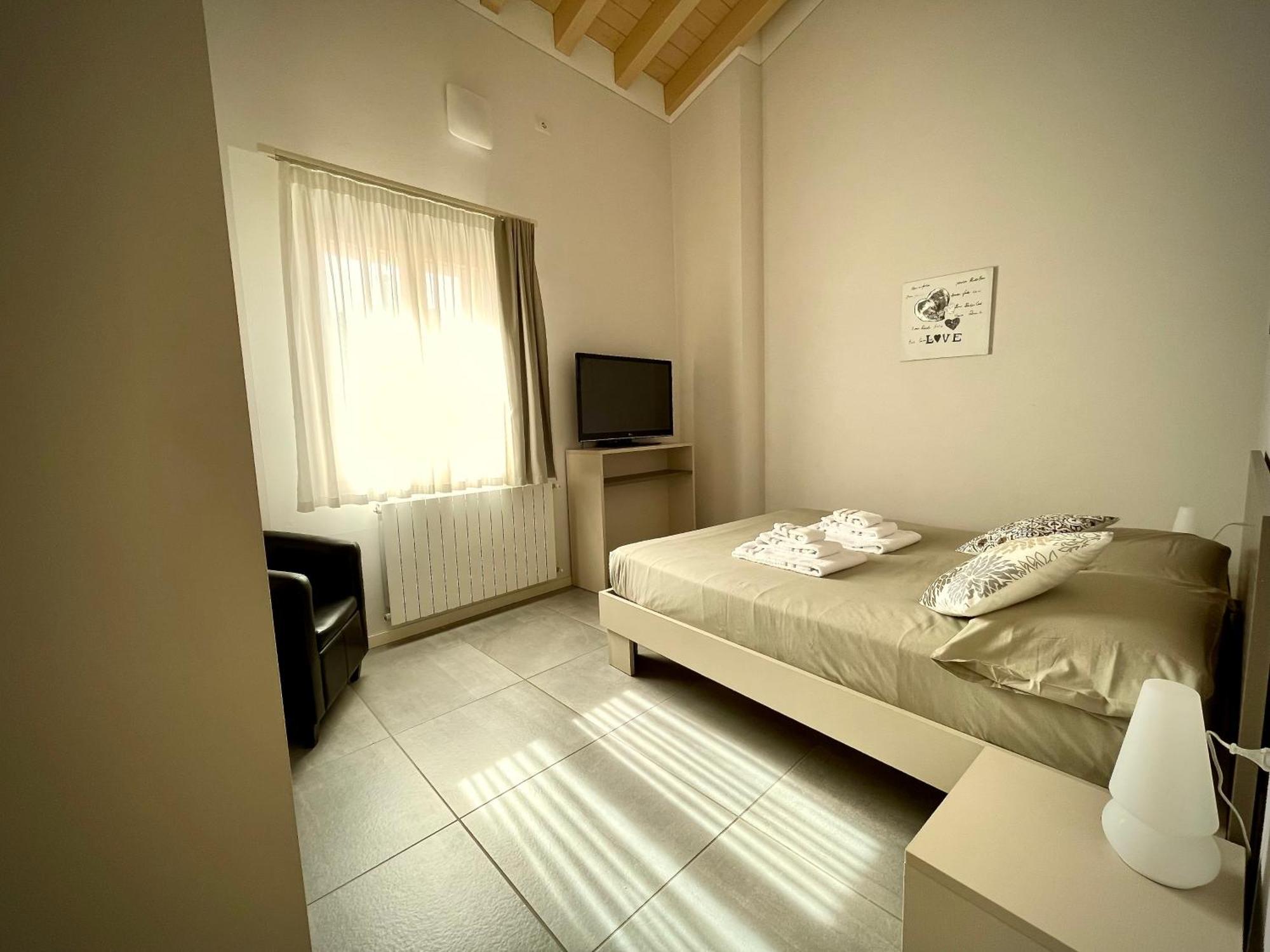 Villa Fontanelle Gardapartments 7 Polpenazze del Garda Esterno foto